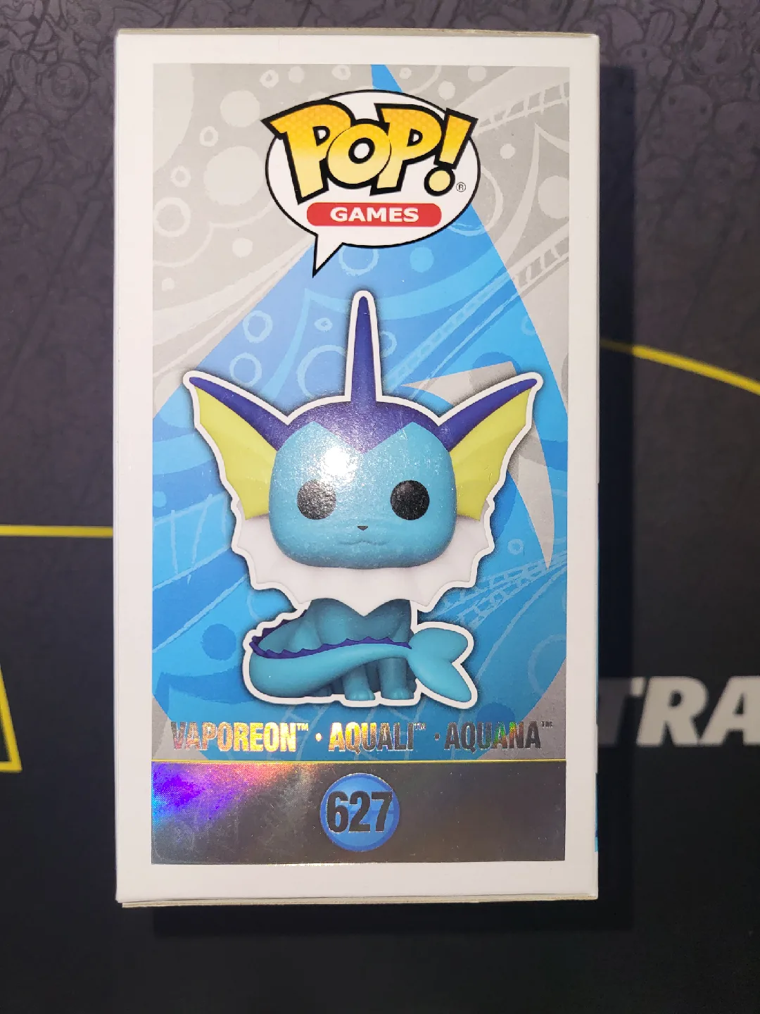 Pokemon Center Exclusive Funko Pop Vaporeon 627 image indicator(4)