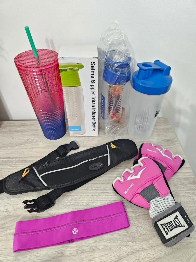 Fitness Lot [ see description ] 🥕🥕 thumbnail