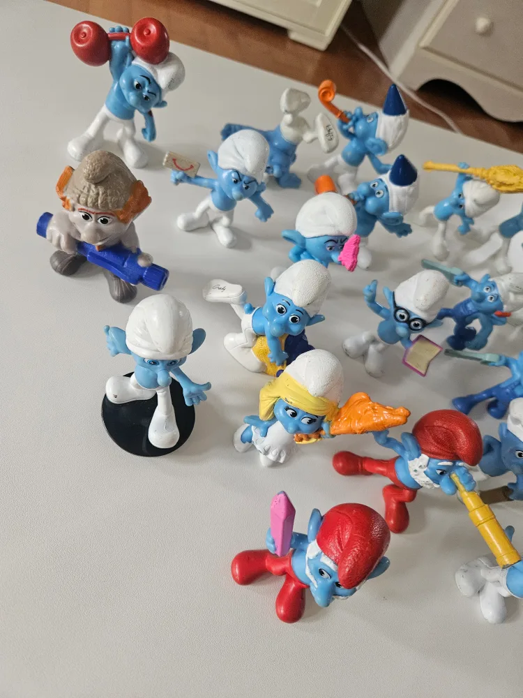 Smurfs Army 2013 image indicator(2)