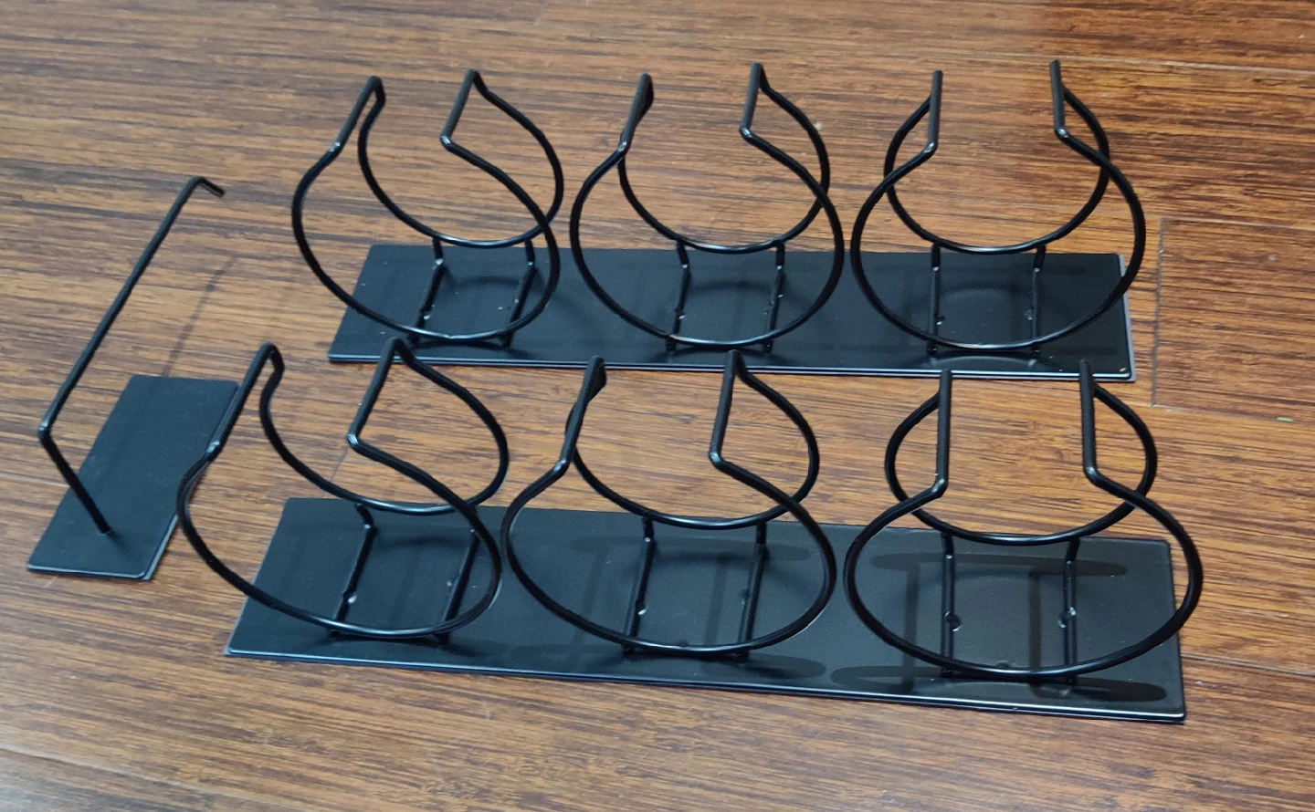 Magnetic Black Wire Rack for Stanley - Holds 6 Bottles