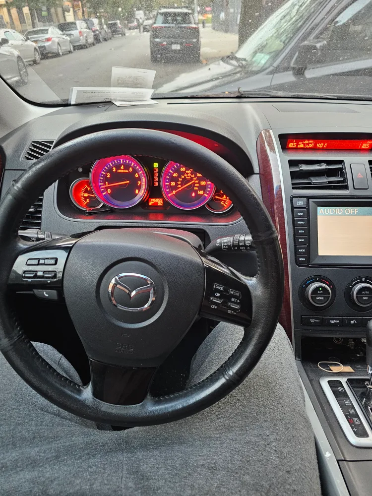 Mazda CX-9 Black SUV image indicator(5)