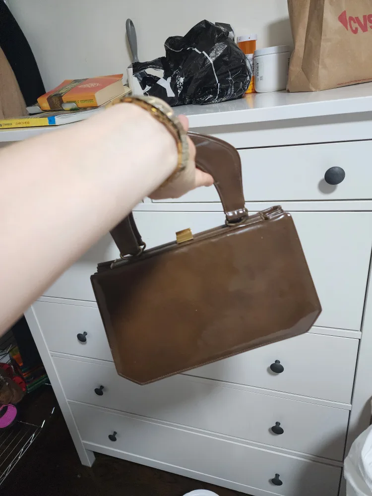 Vintage Susan Gail Leather handbag,good condition and beautiful image indicator(5)