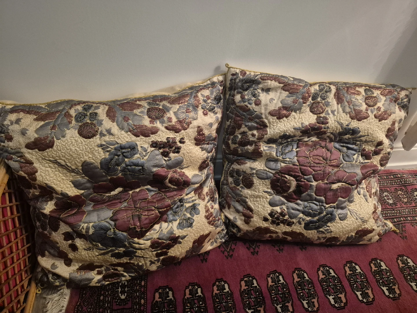 Large Floral  Pillows - Set of 2 - photo 2