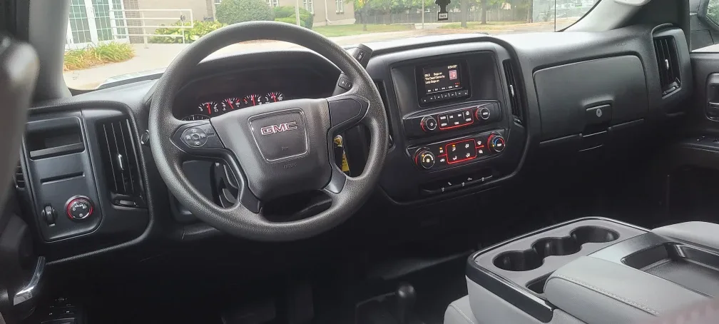 2015 GMC SIERRA 1500 4x4 image indicator(7)