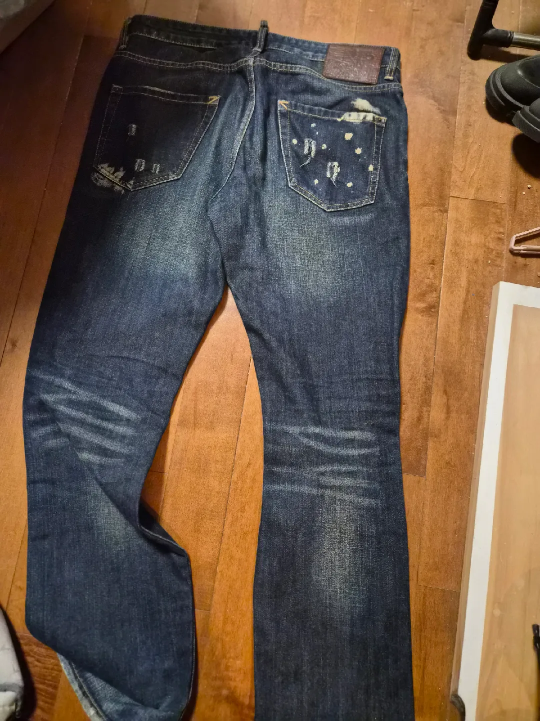 Dsquared2 Jeans - Size 36 image indicator(2)