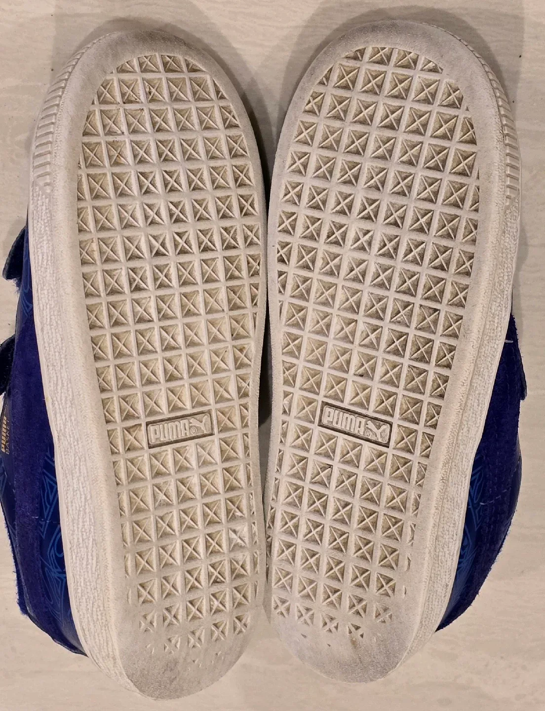 Puma Superman Kids Shoes! - Size 10 image indicator(8)