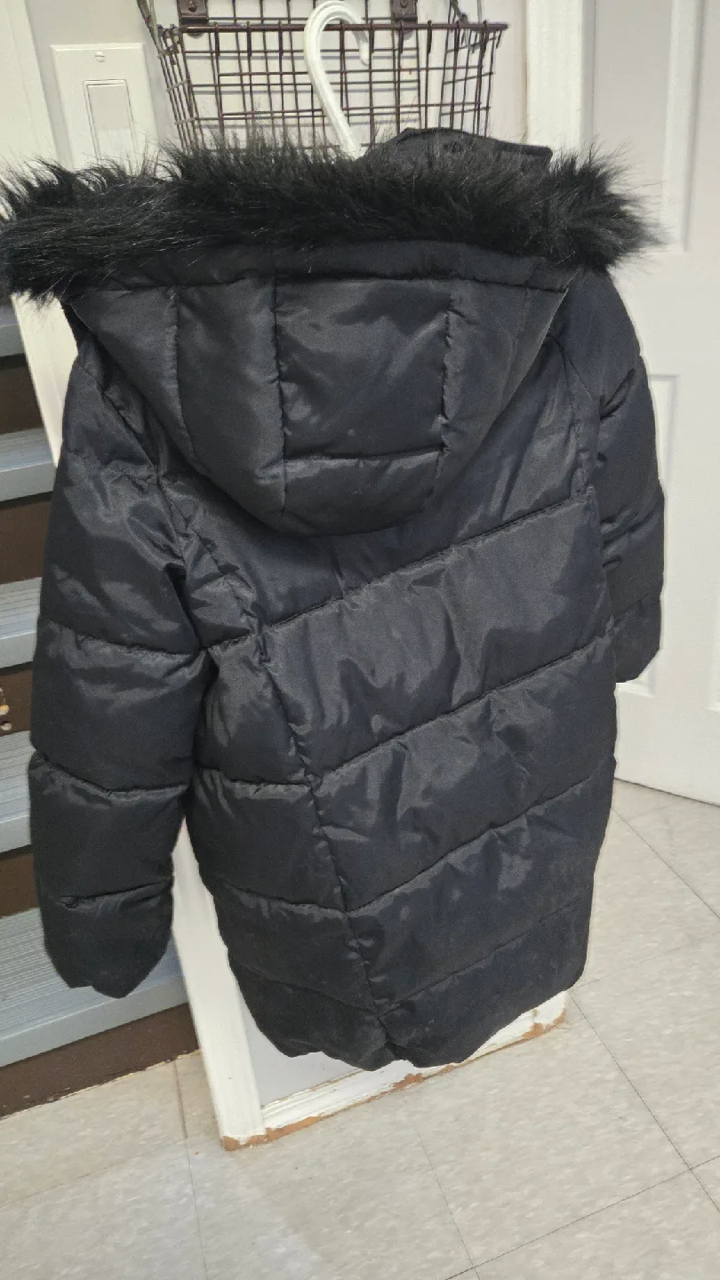 Gap Kids Black Puffer Jacket - Size M (8) image indicator(2)