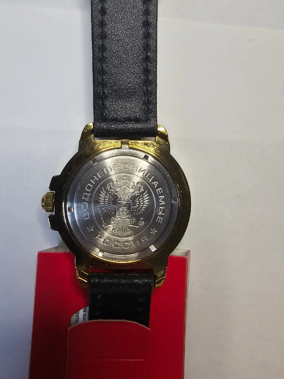 Vintage Vostok Komandirskie Russian Military Watch image indicator(3)