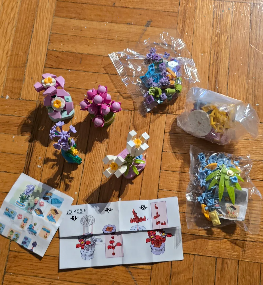 15 packet for $20LEGO Flower Bouquet Set - New in Bags image indicator(3)
