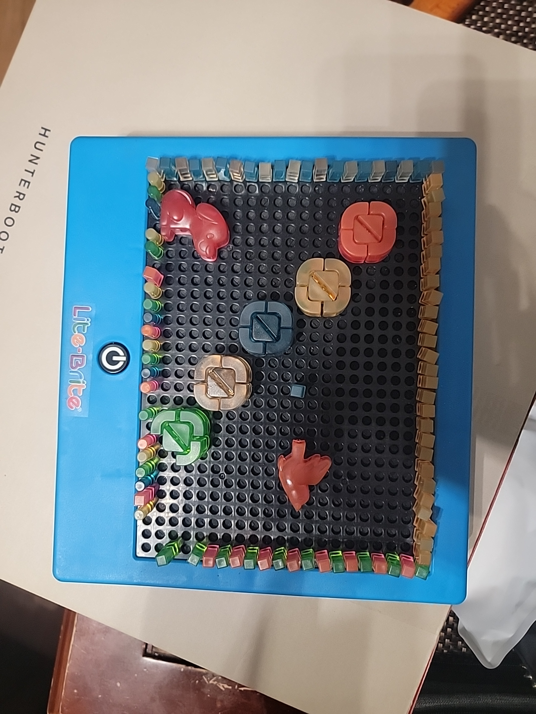 Lite-Brite Magic Screen Toy
