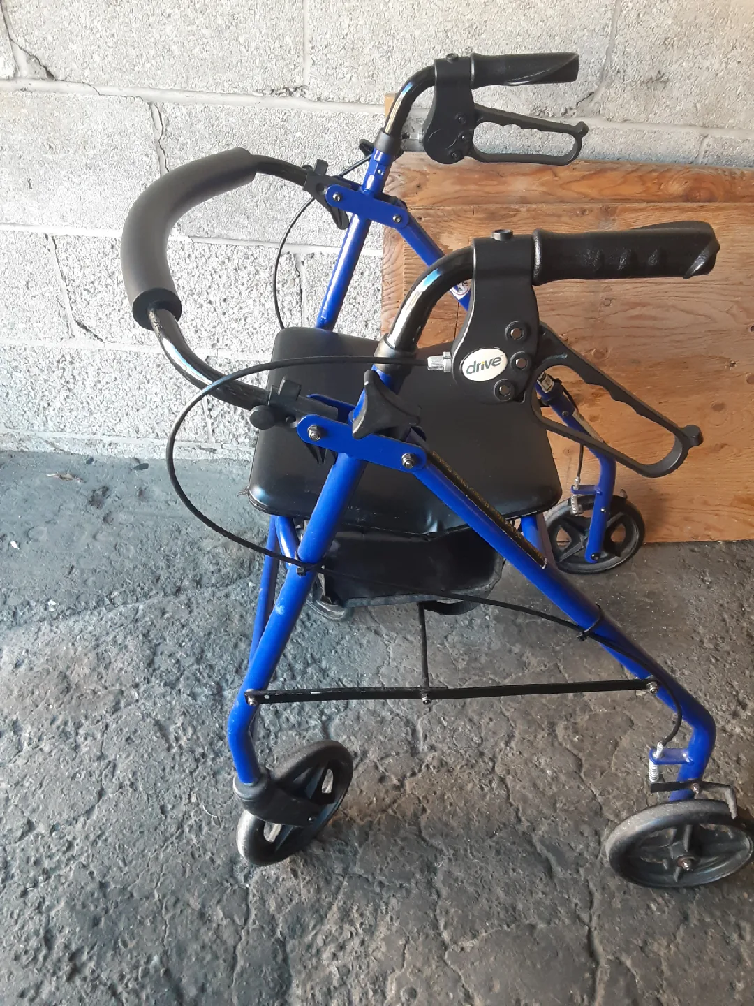Drive Medical Blue Walker with Seat Thanksgiving special Free! thumbnail
