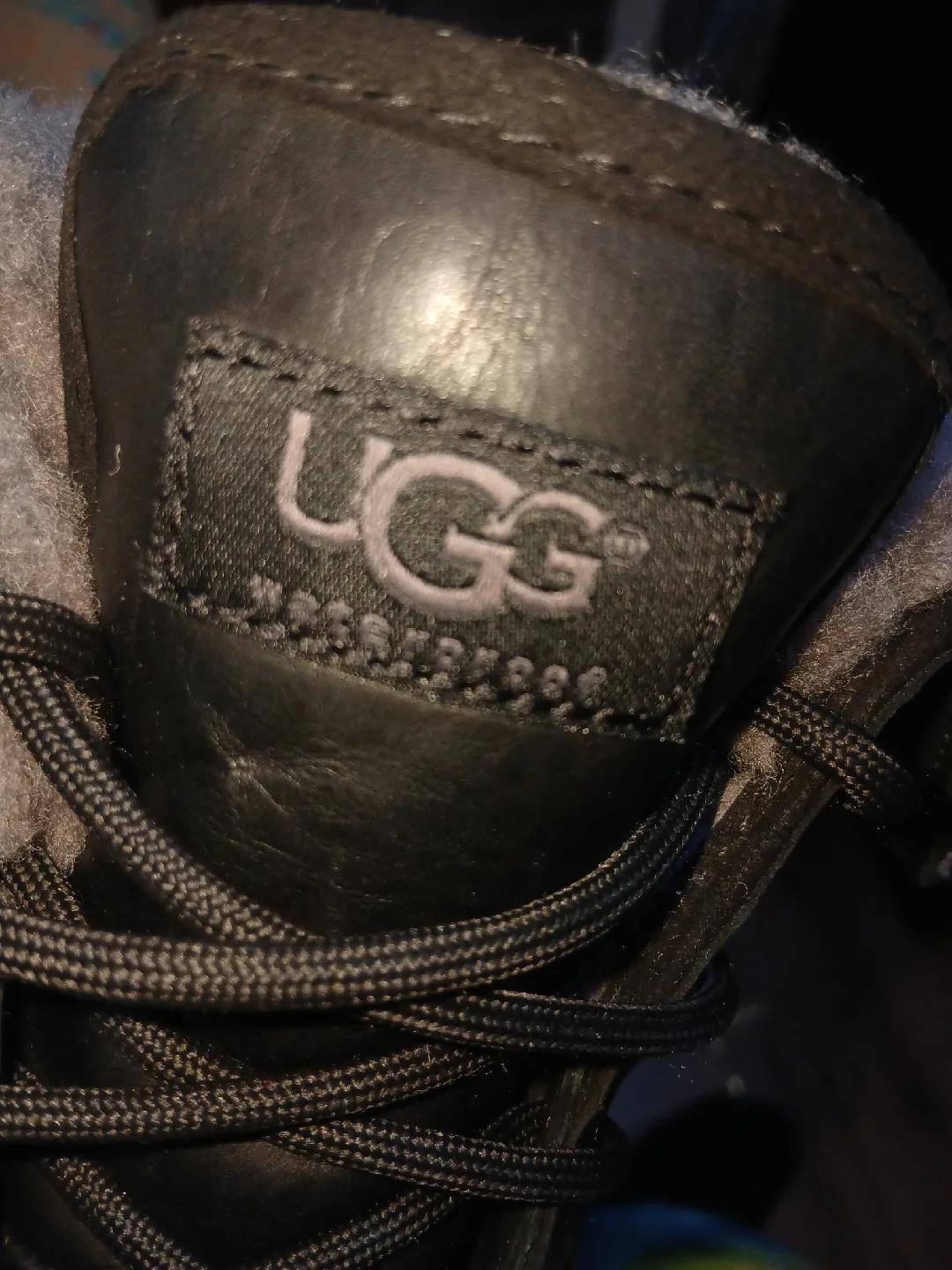 UGG Waterproof Leather Boots image indicator(3)