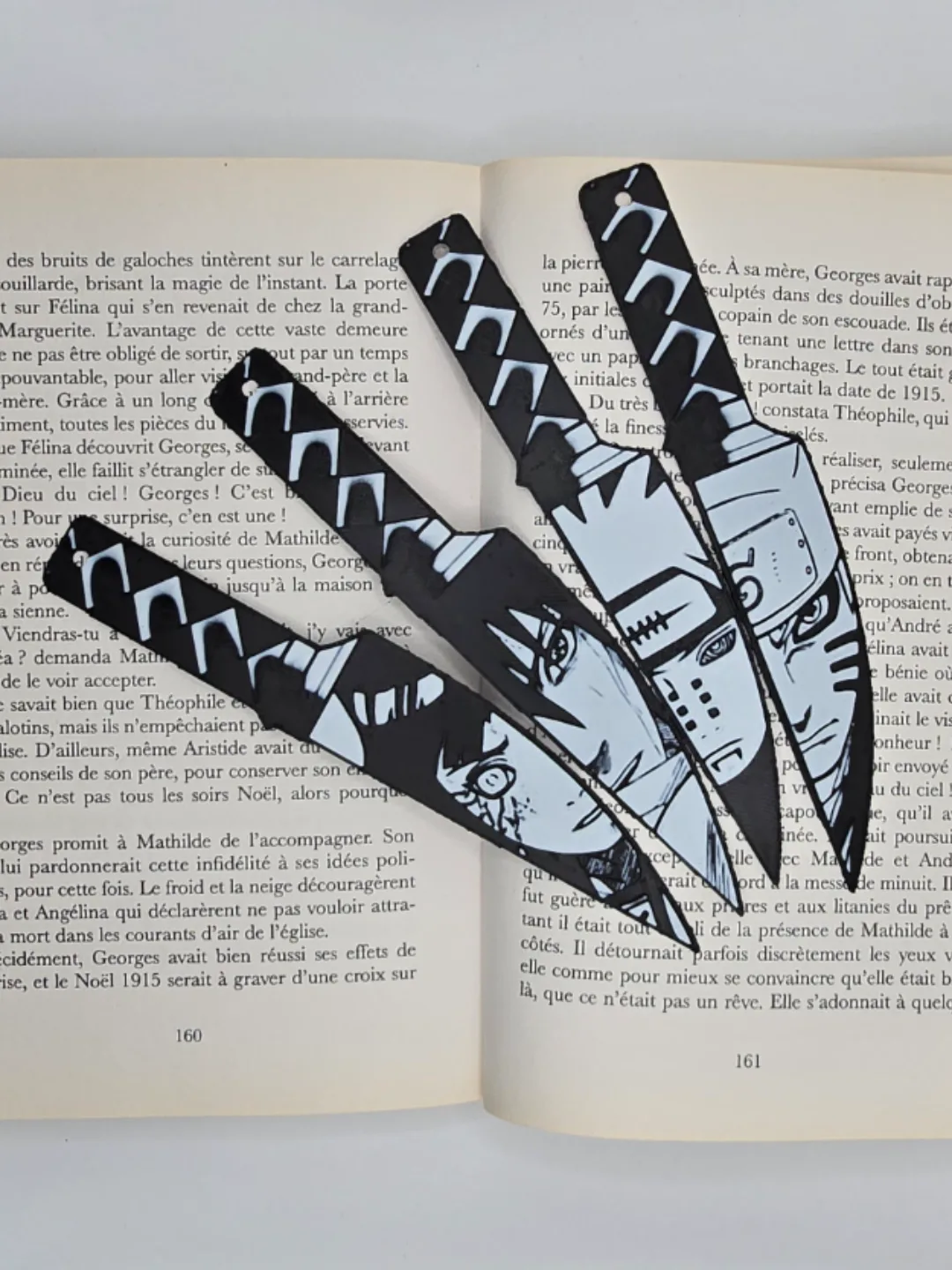 Handmade Anime Bookmarks image indicator(8)