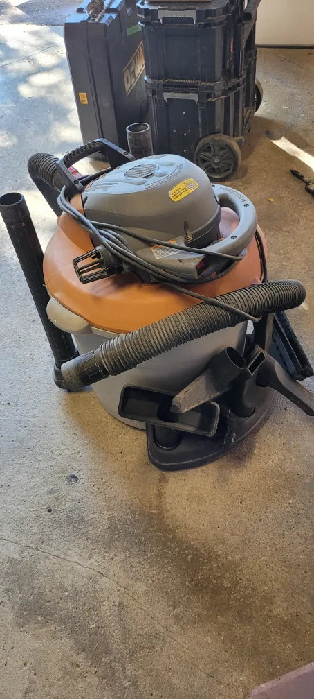 Ridgid 2 in 1 Wet/Dry Vacuum image indicator(2)