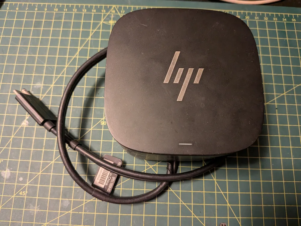 HP Thunderbolt Dock with combo cable
