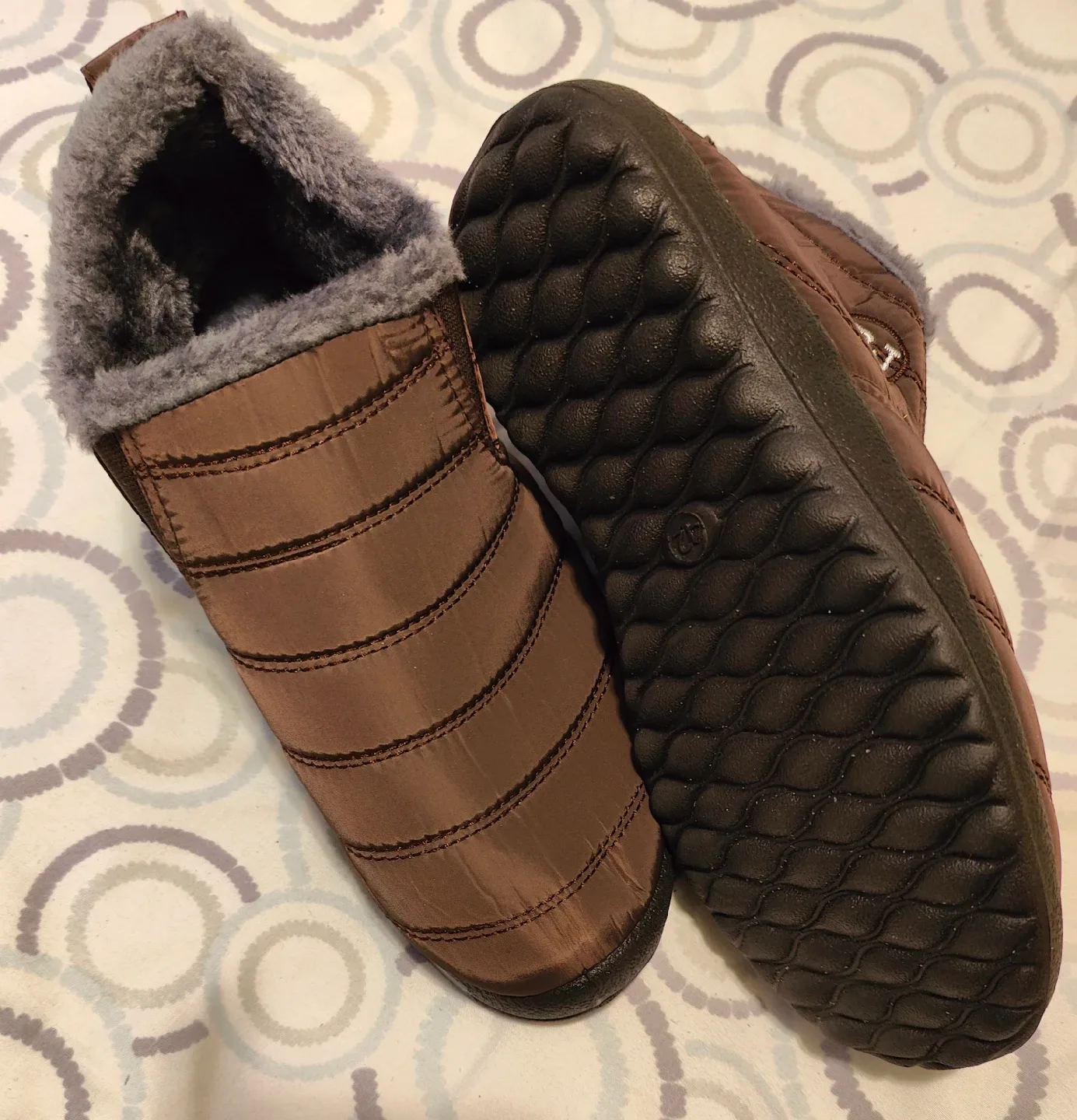 Autumn Shoes image indicator(2)