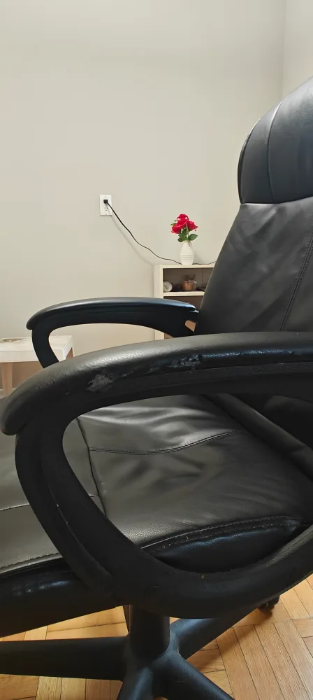 Black Office Chair image indicator(6)