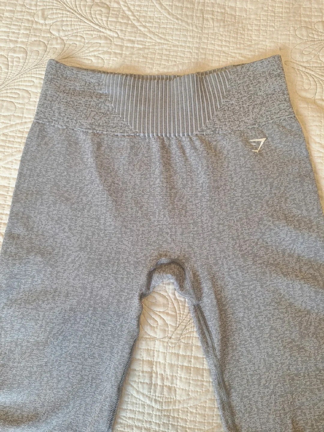 AS NEW - Gymshark Marl Seamless Leggings image indicator(2)