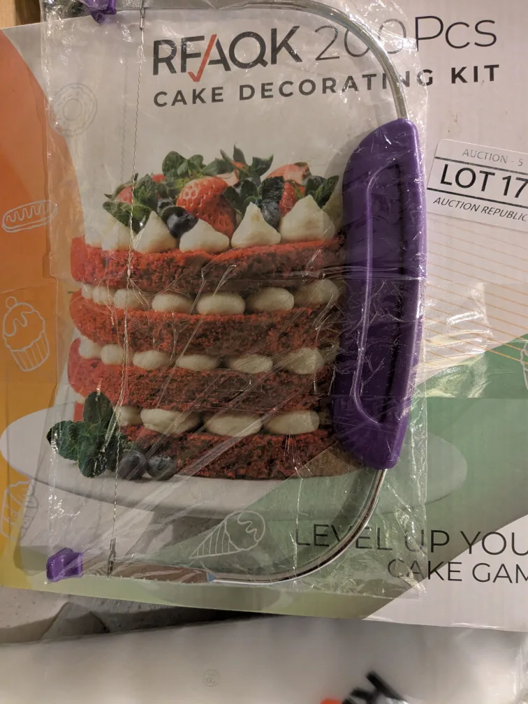 New RFAQK 200 Pcs Cake Decorating Kit image indicator(5)