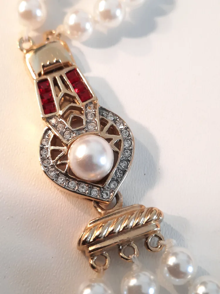 Elegant Pearl Necklace, Multi-Strand image indicator(7)