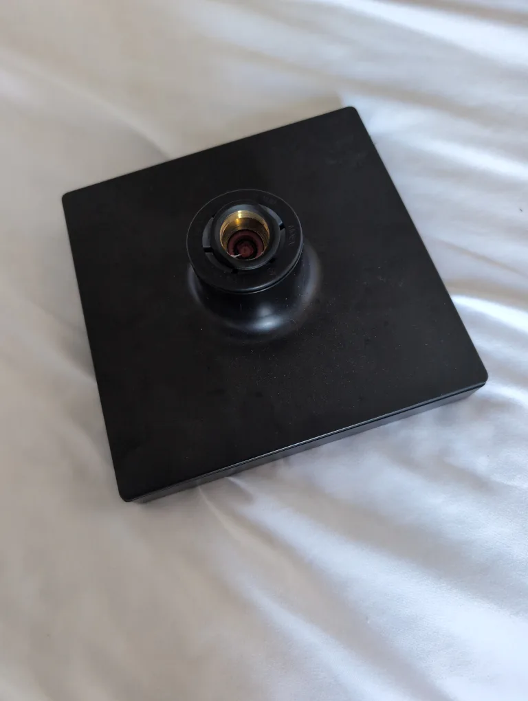 Delta H2Okinetic Square Raincan Shower Head image indicator(2)