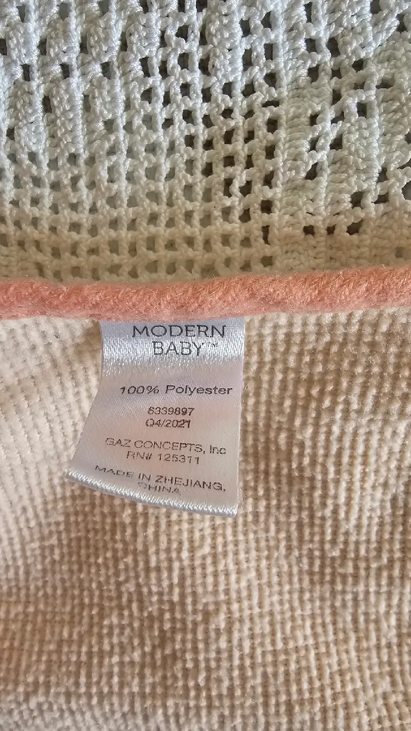 🥕2 Modern Baby Hooded Towel - Polyester image indicator(2)