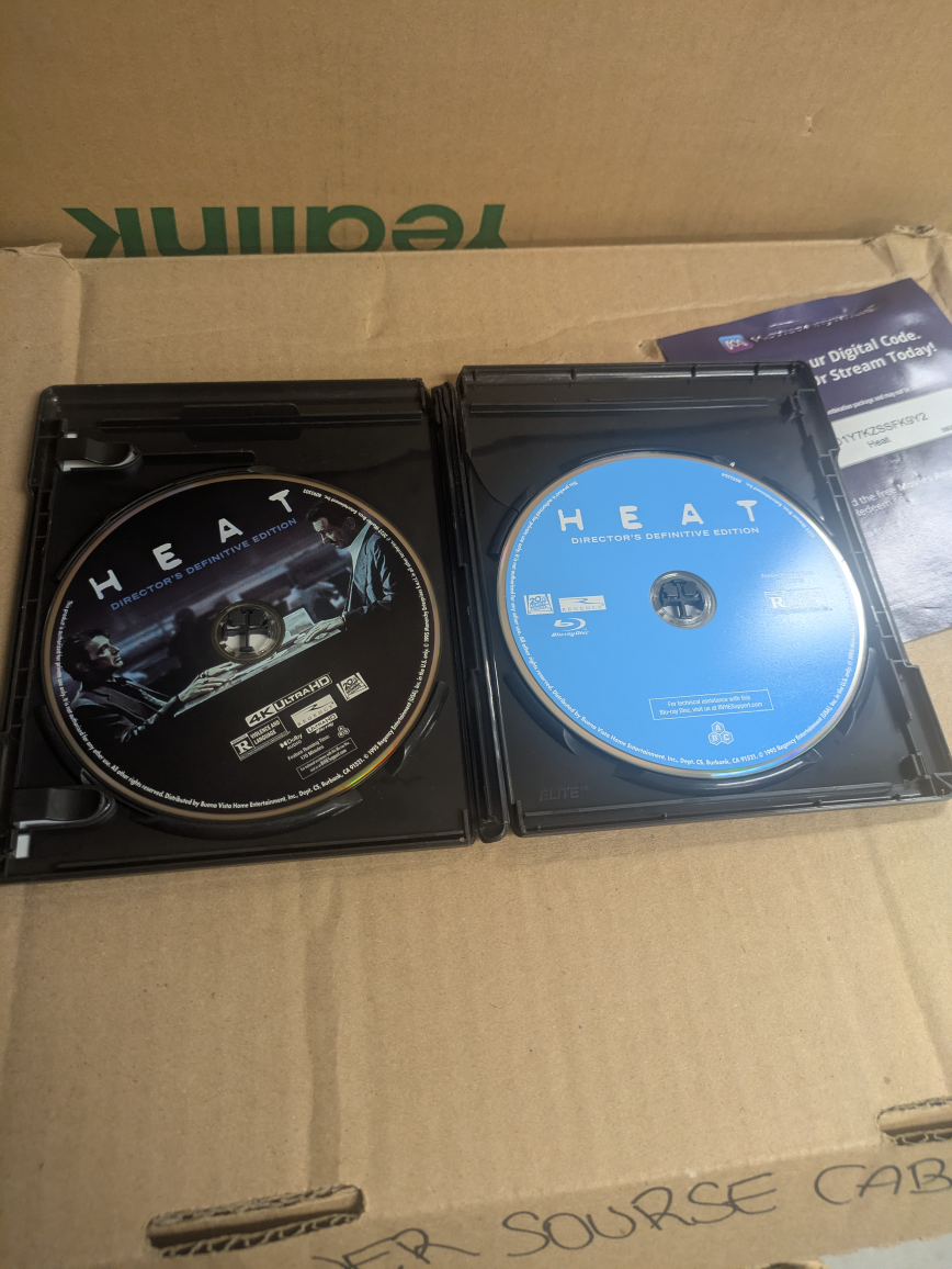 Heat Director's Definitive Edition 4K Ultra HD + Blu-Ray - photo 3