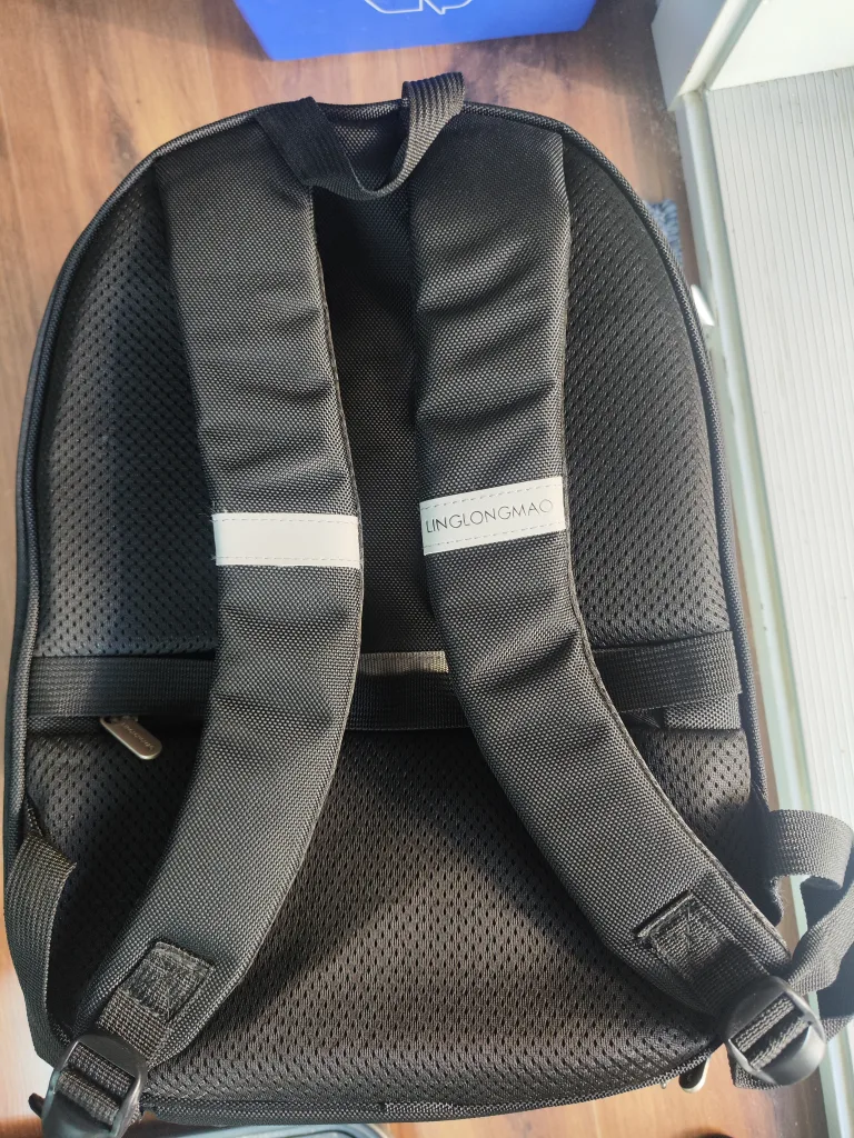 Brand new pet carrier backpack image indicator(3)