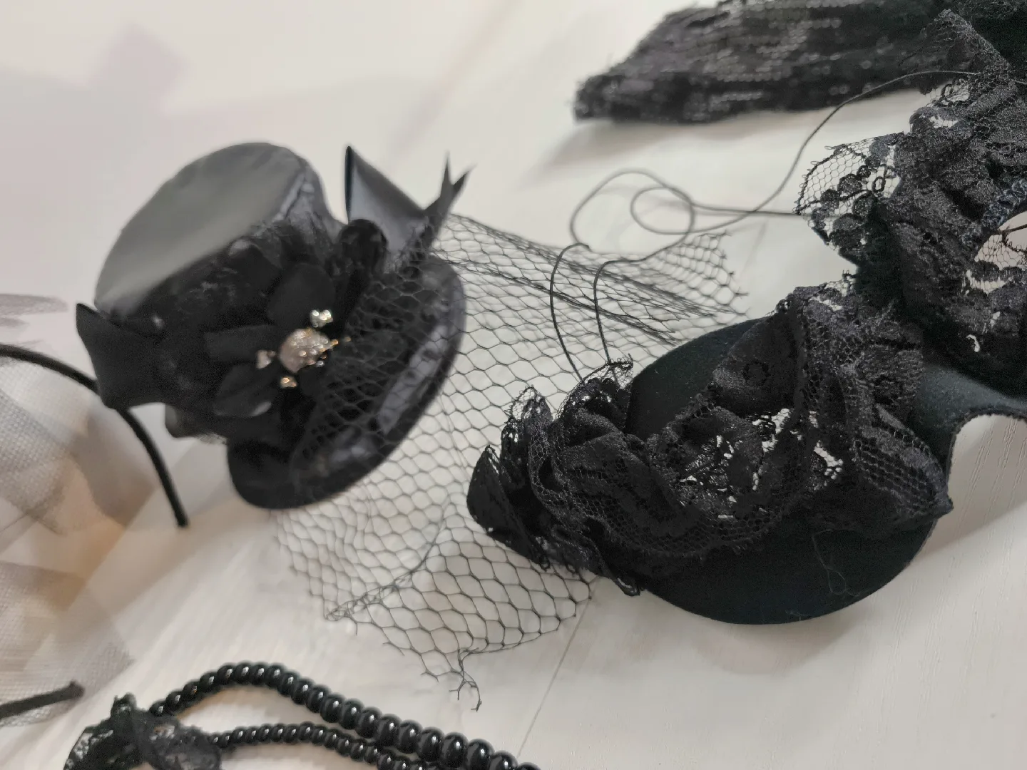 Halloween 🖤Assorted Black Costume Accessories image indicator(4)