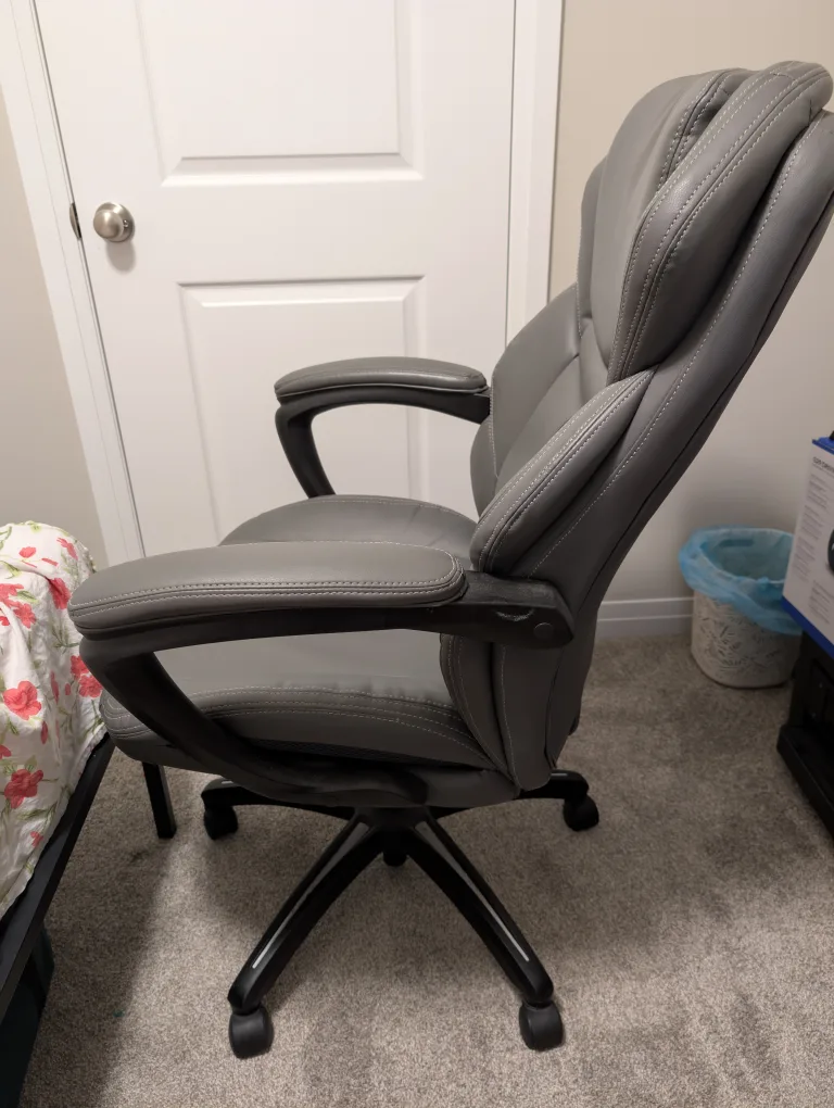 Wellness by Design Executive Chair image indicator(3)