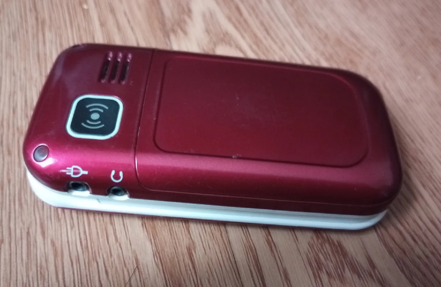 Doro Flip Phone for Rogers image indicator(2)