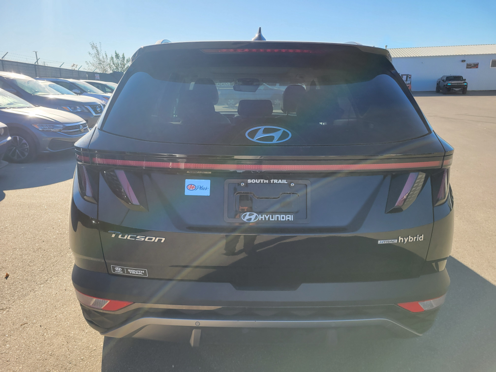 Hyundai Tucson - Black SUV - photo 5