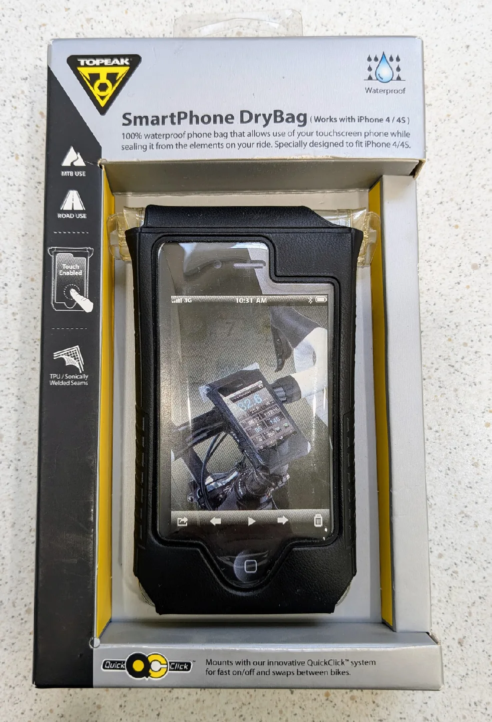 Iphone 4/4S cases (×3)