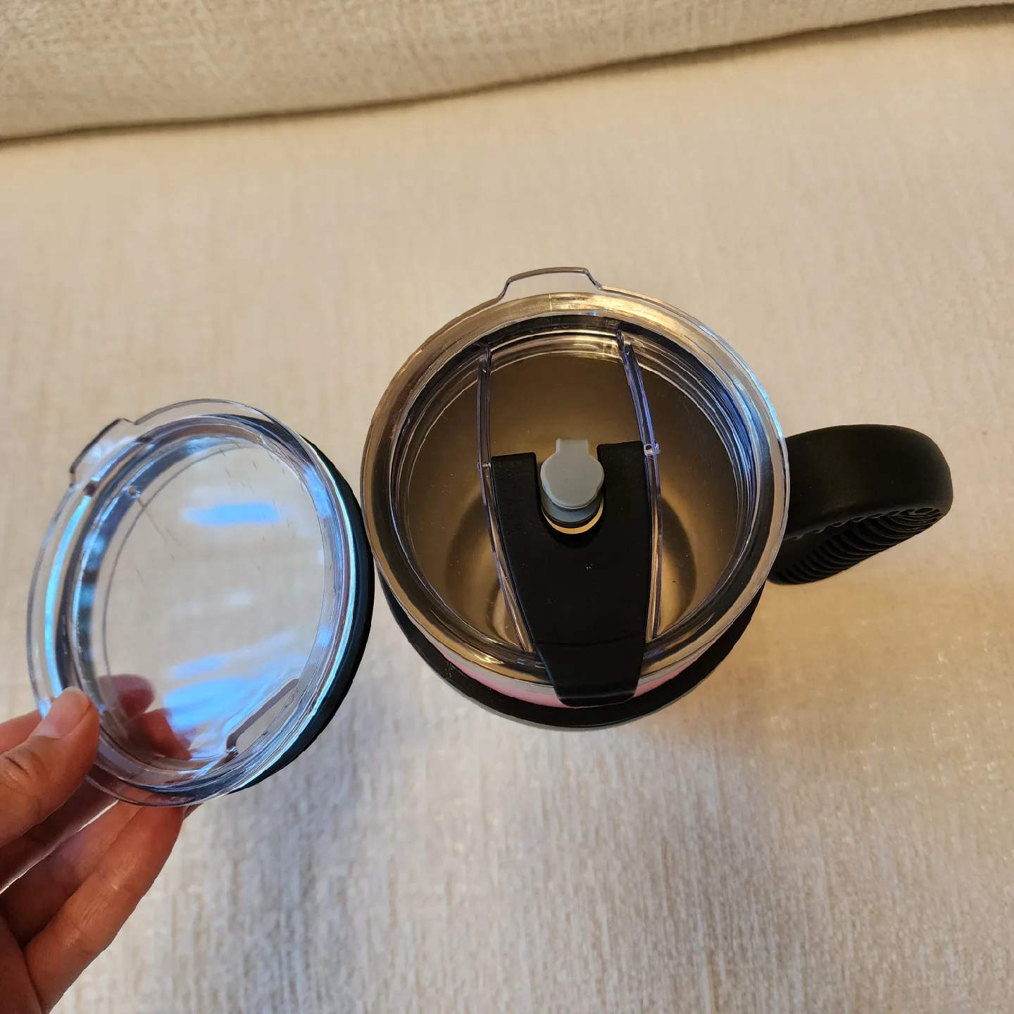 YETI Rambler Dupe - 30oz Tumbler with Handle (Powder Pink) image indicator(3)