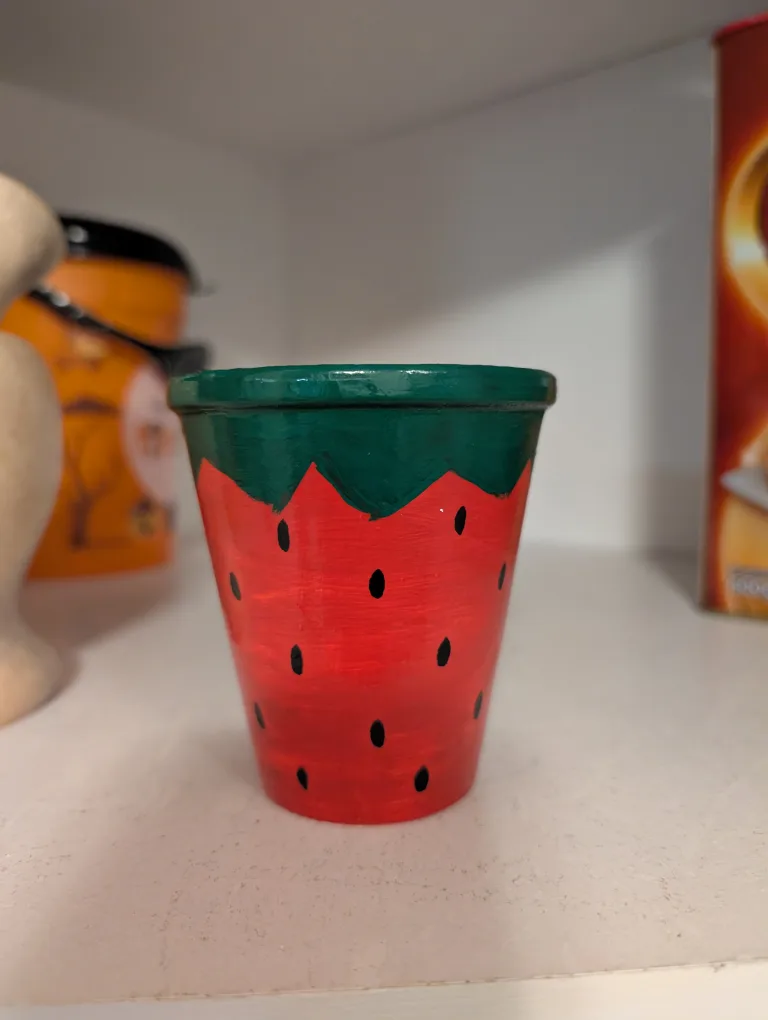 Hand-painted Strawberry Flower Pot image indicator(2)