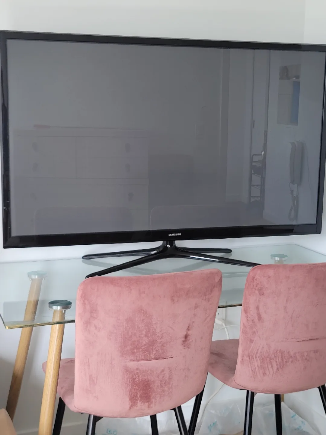 Roku Streaming Stick with Remote & free tv