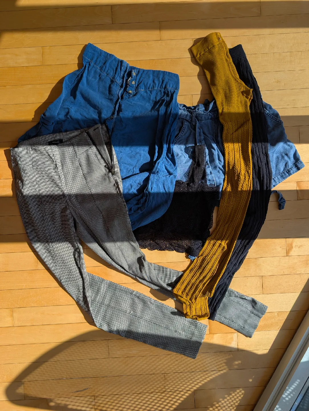 Assorted Women's Clothing - fits XS/S thumbnail
