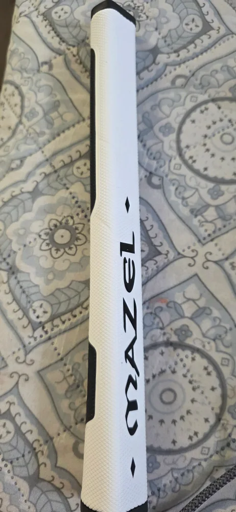 Moily New 3.0 Golf Putter Grip - White Black image indicator(2)