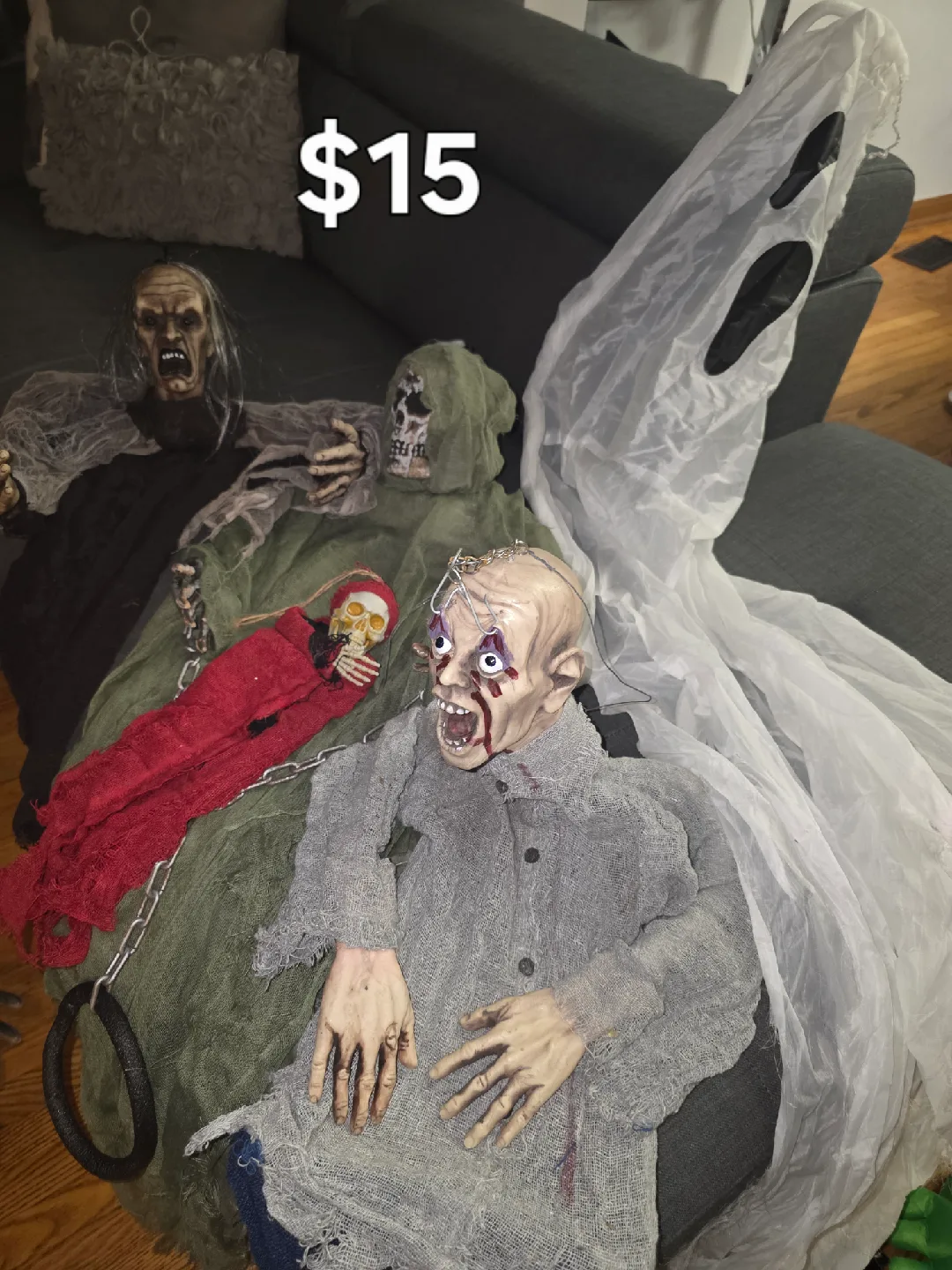 Halloween Decorations Bundle image indicator(3)