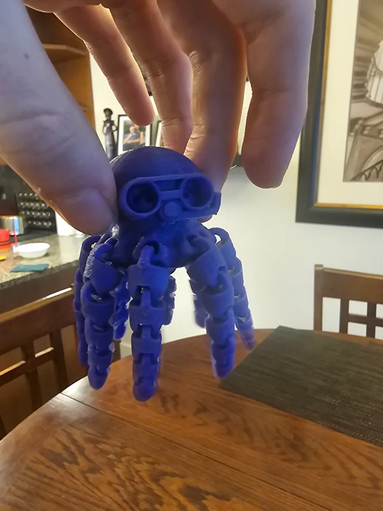 3D Printed Articulated Octopus - Blue image indicator(4)
