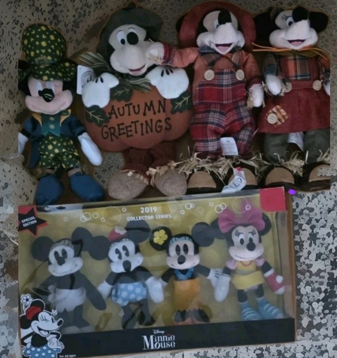 Disney Mickey & Minnie Mouse Plush Collection - photo 4