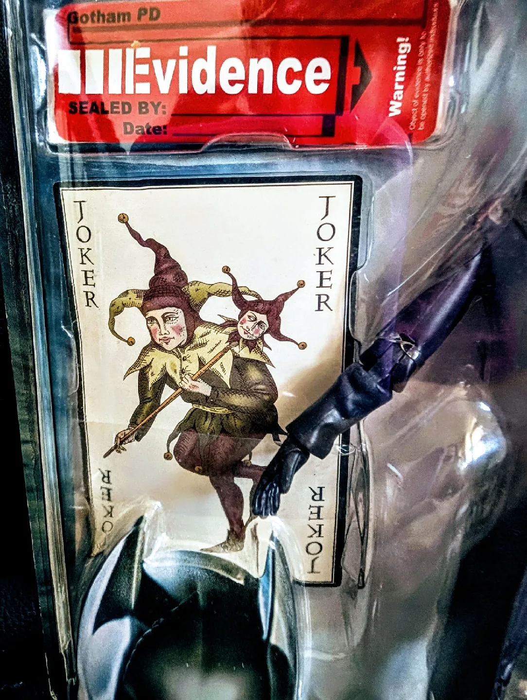 The Dark Knight Joker w/Crime Scene Evidence (Mattel) figure image indicator(8)