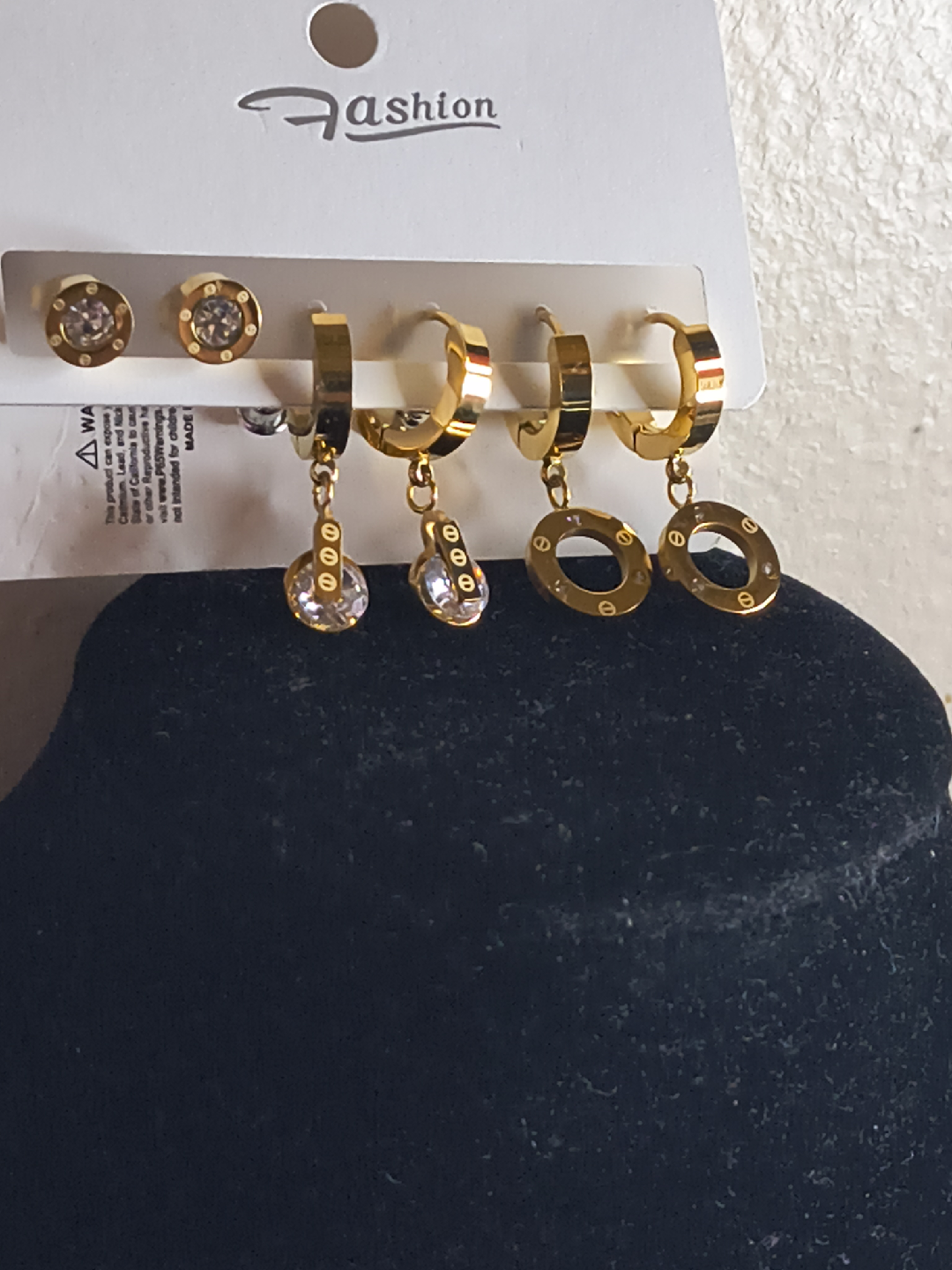 Fashion Gold Earrings Set - New