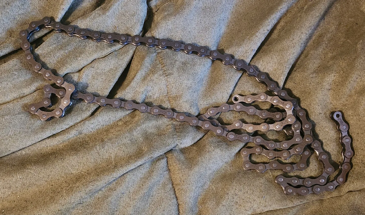 Mongoose DXR AL Aluminum 16 3/4" Full Suspension Frame image indicator(10)