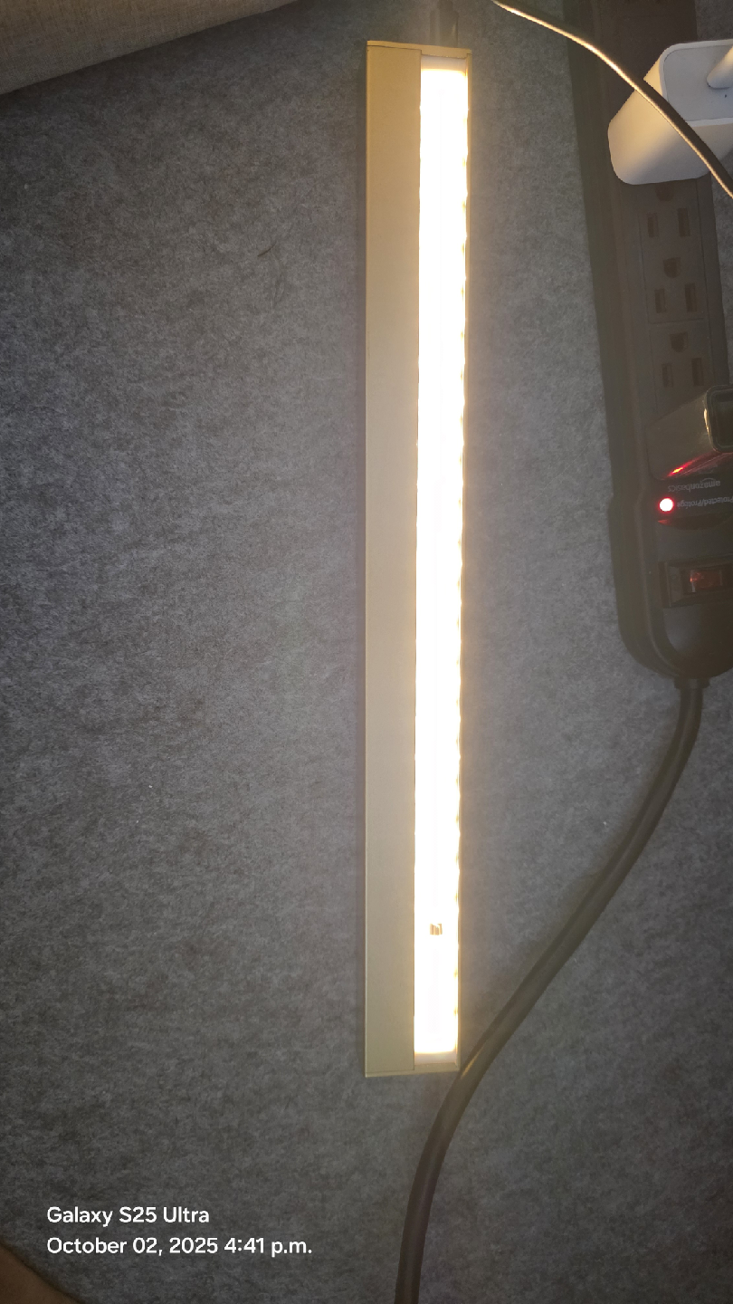 Portable LED light strip - Gold