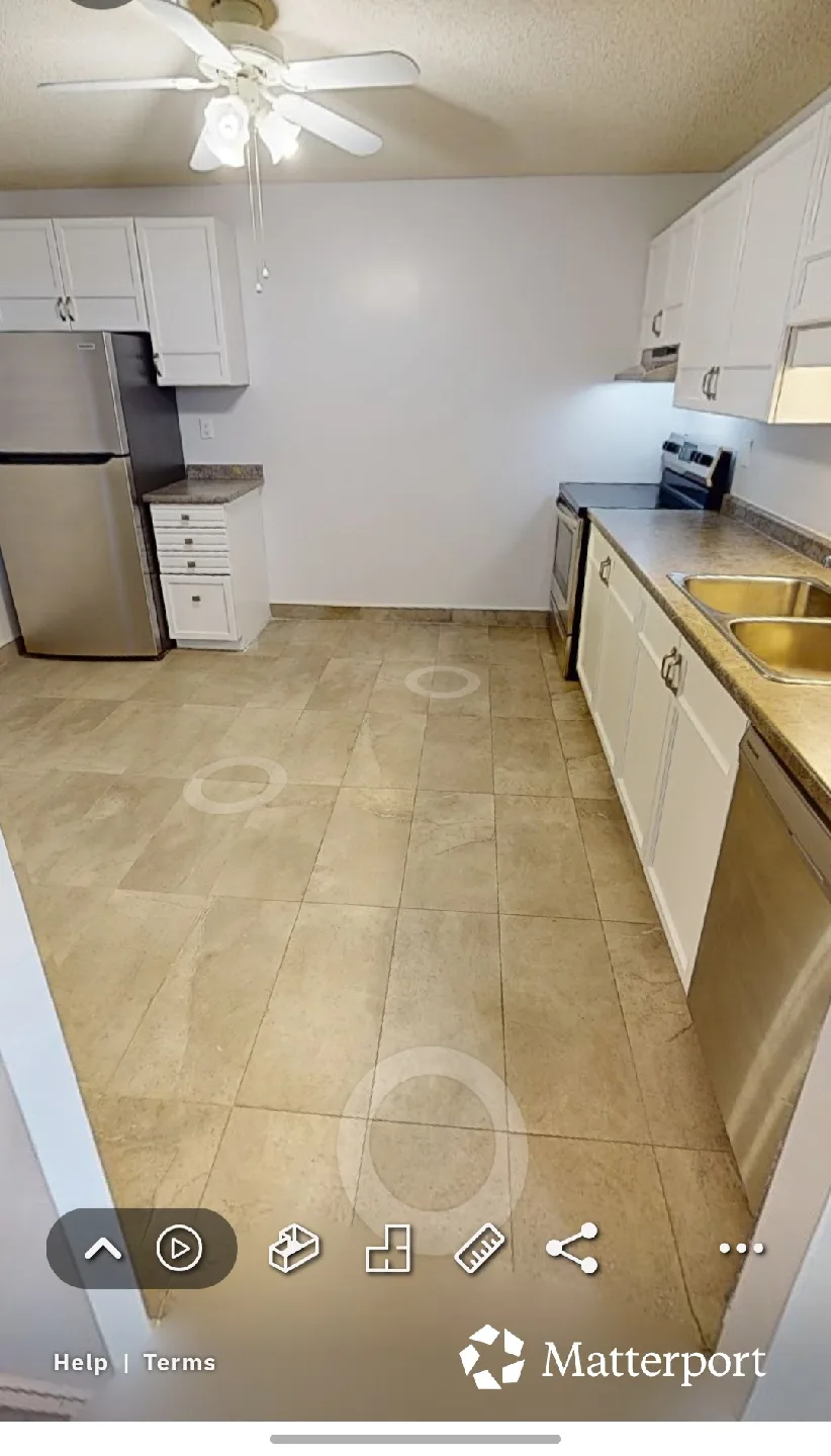 2bed 2 bath apartment for rent/ lease image indicator(7)