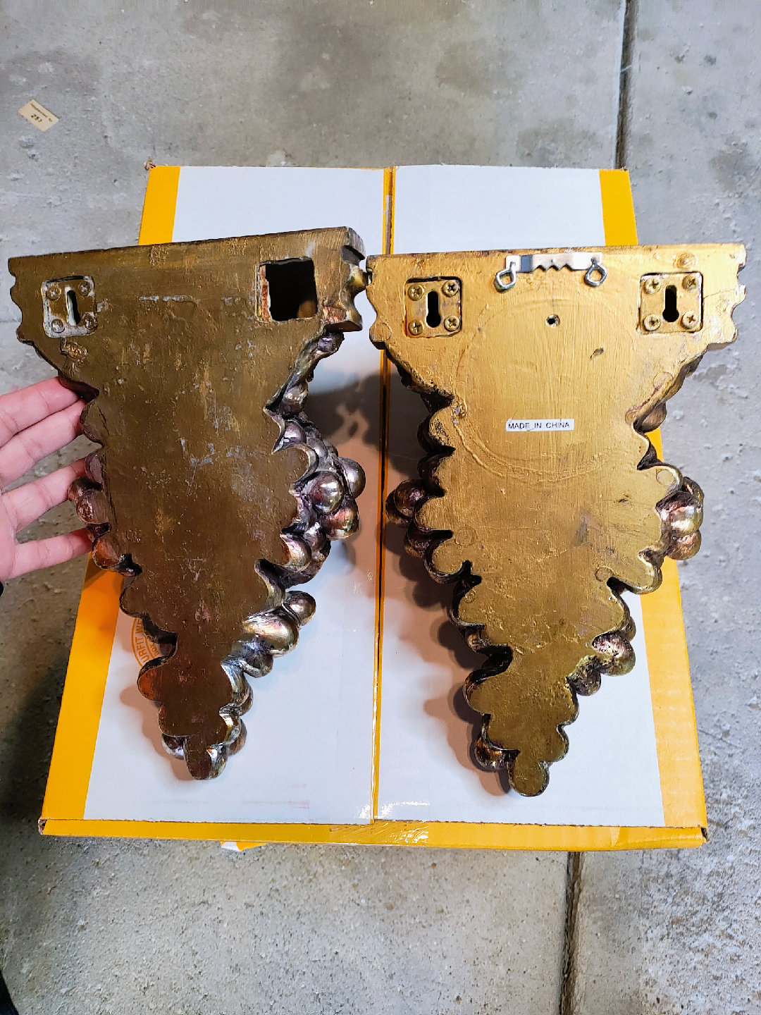 Vintage Gold Grape Wall Sconces - Pair - photo 2
