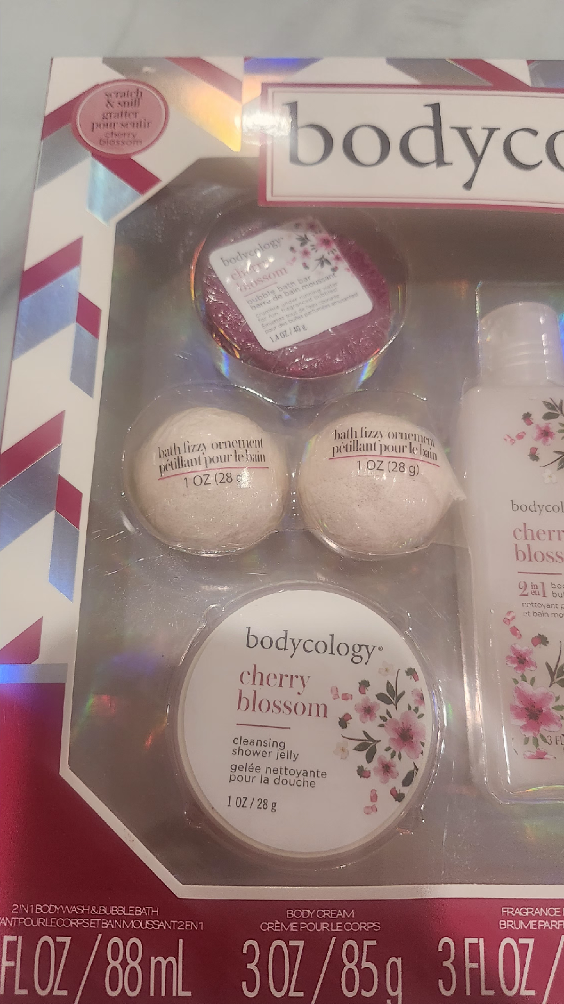 Bodycology Cherry Blossom 7 piece Gift Set - photo 2
