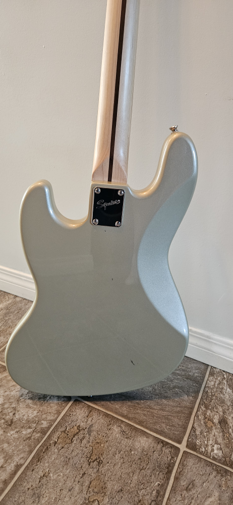 Fender Squier Jazz Bass Guitar - photo 4