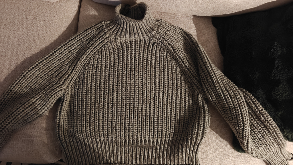 Ribbed Knit Turtleneck Sweater